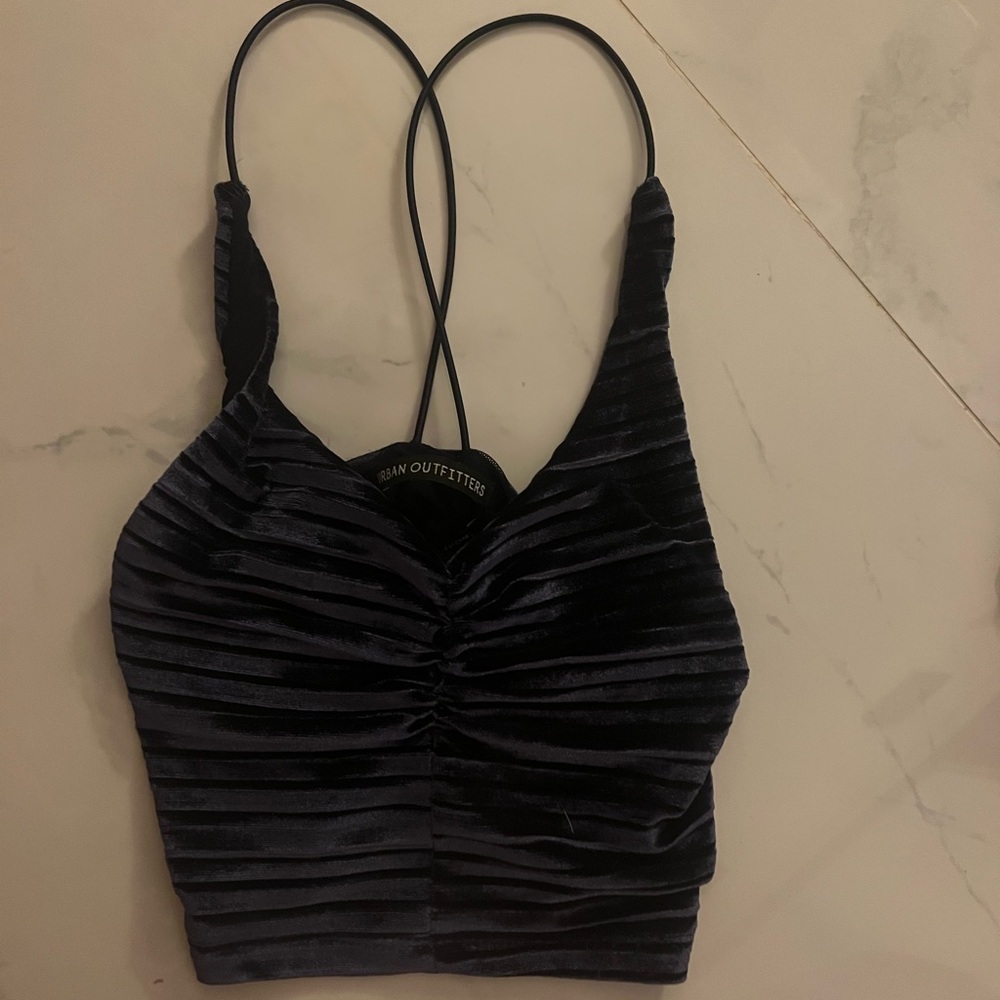 urban outfitters going out top